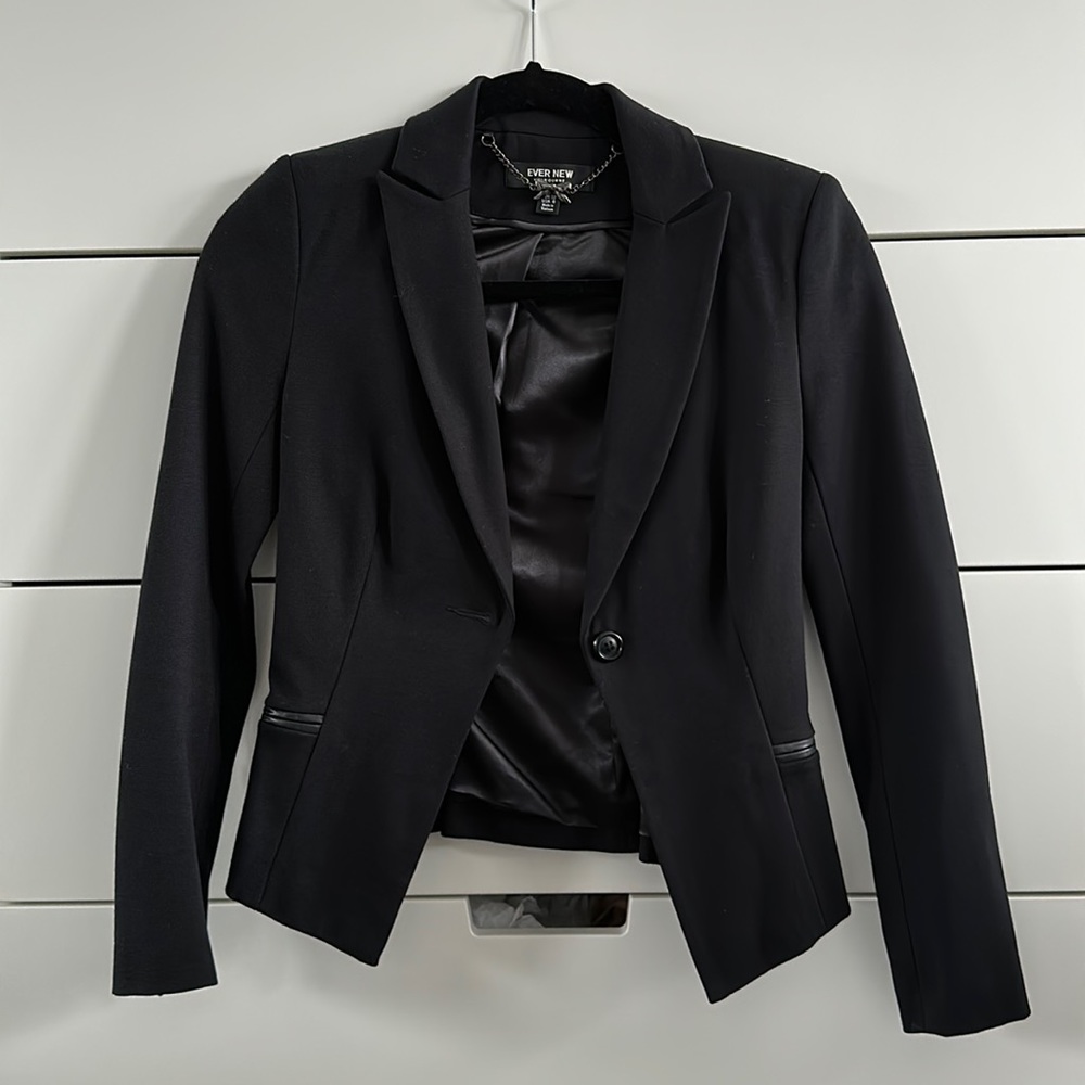 Petite Fitted Blazer